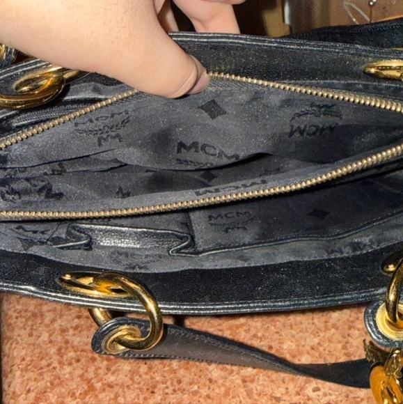 MCM Studded Tote and matching wallet - Picture 4 of 12